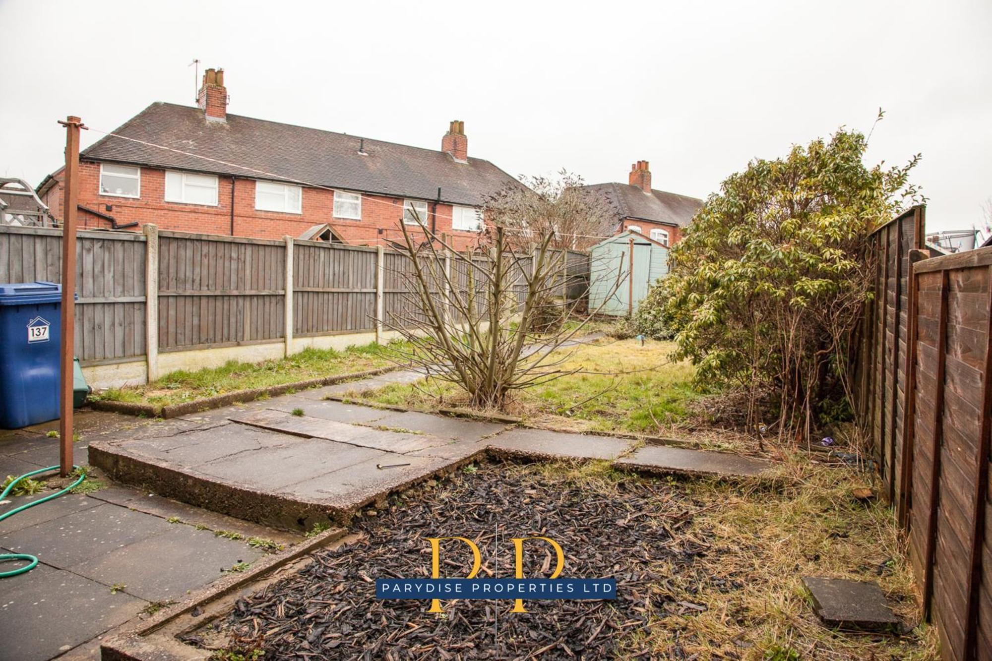 The Knutton House - Spacious Comfort By Parydise Properties - Leisure & Business Stays - Sleeps 7 Newcastle-under-Lyme Exteriér fotografie